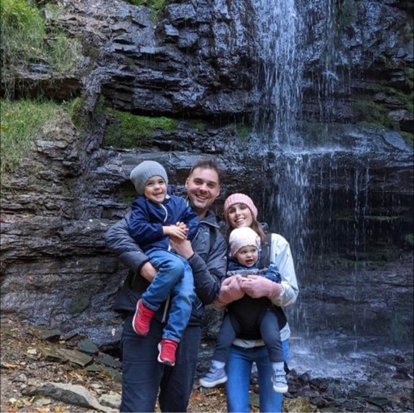 Meet your Posher, Brittany - Picture 1 of 1